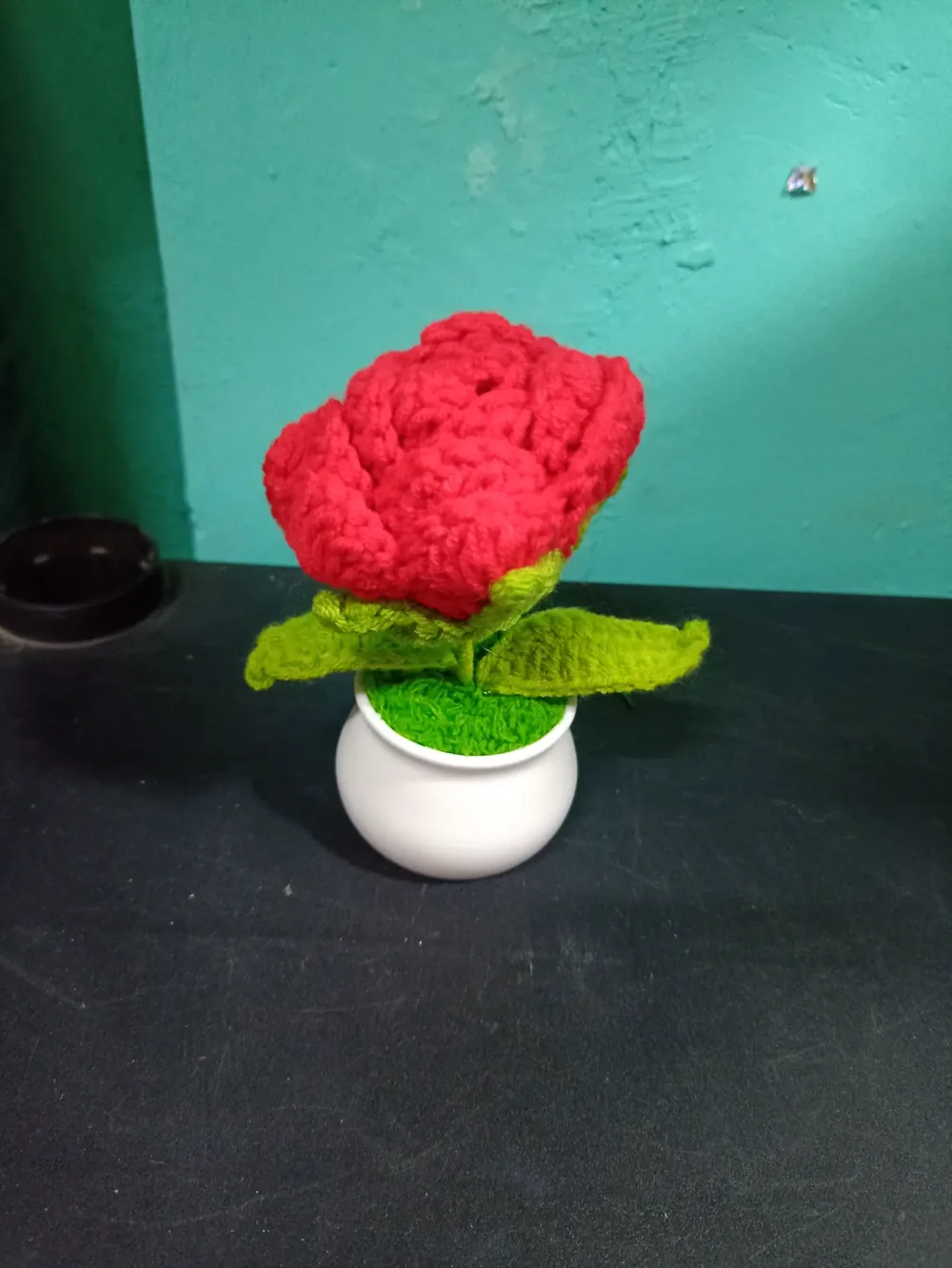 Maceta flor roja