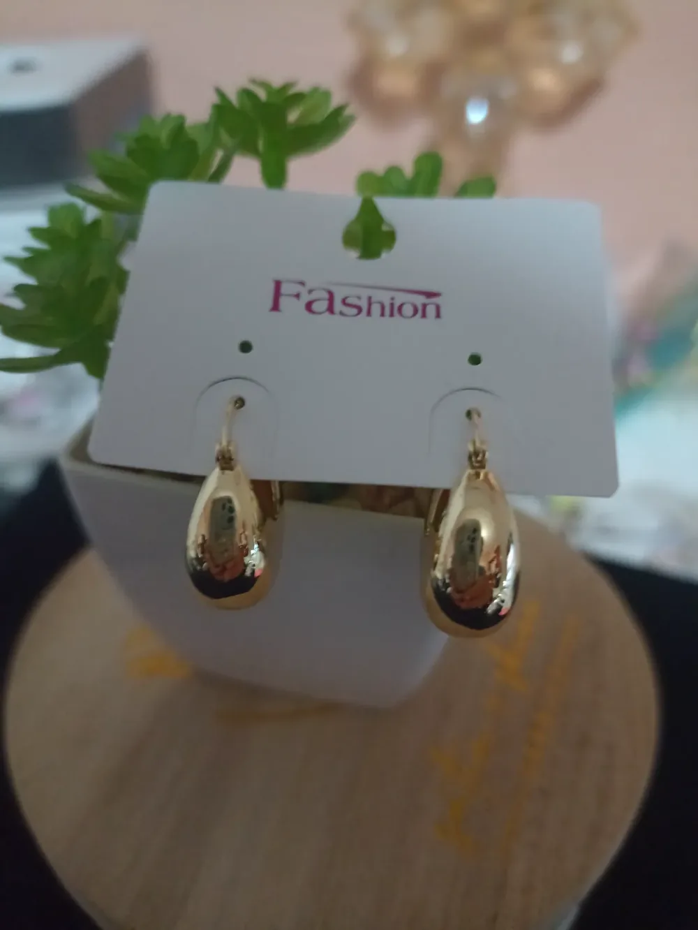 Aretes