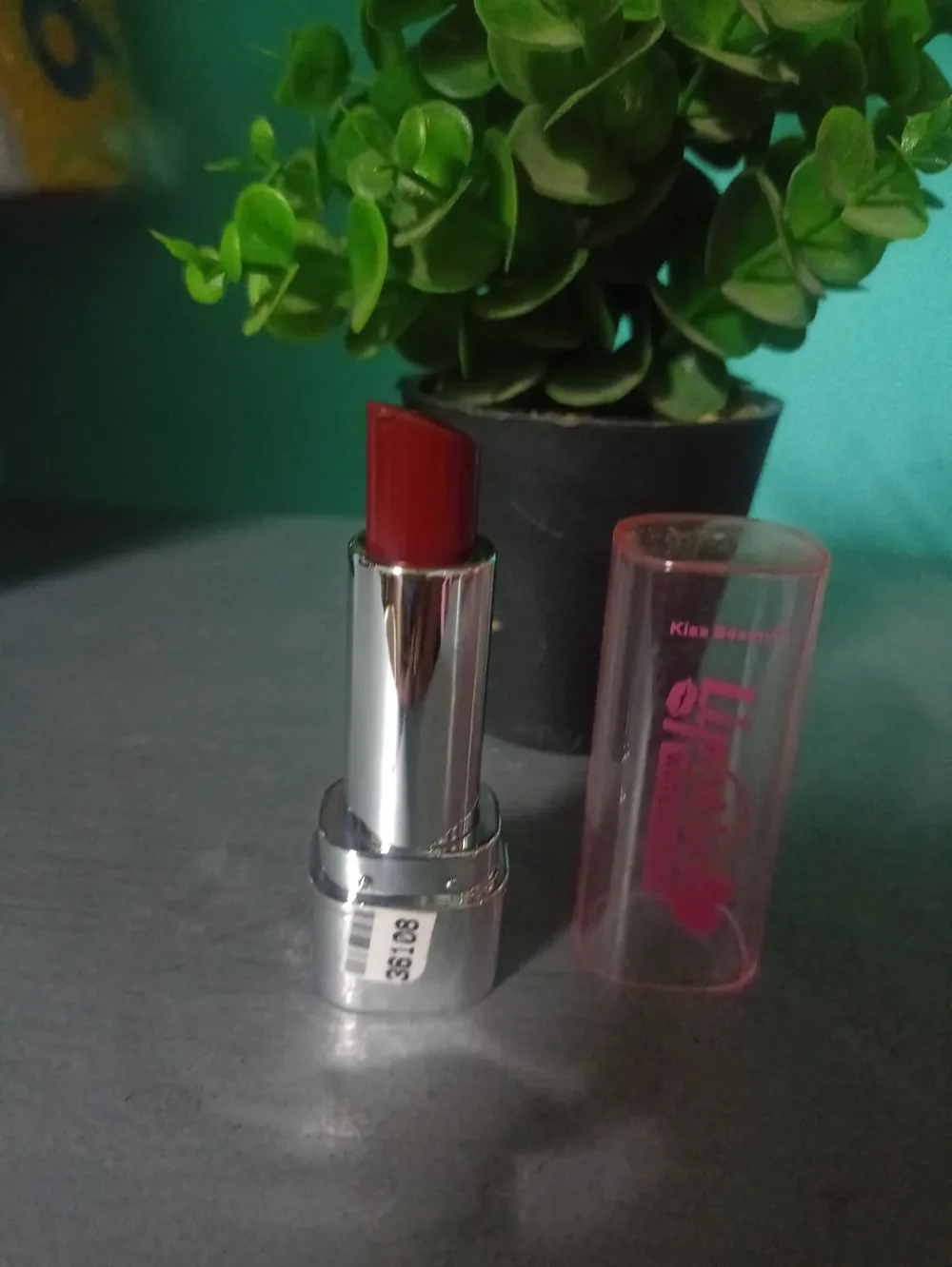 Labial mate