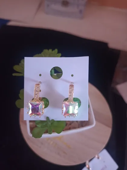 Aretes