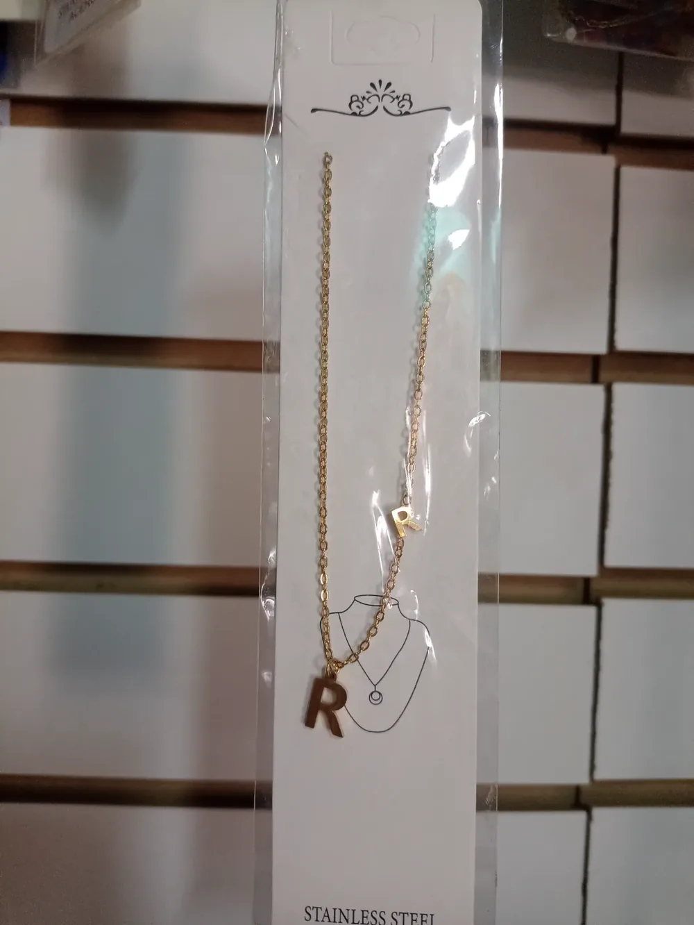 Cadena con inicial